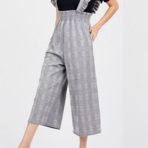 London Rose | Ruffle Sleeve Jumpsuit